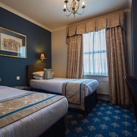 London Lodge Hotel Bagian luar foto