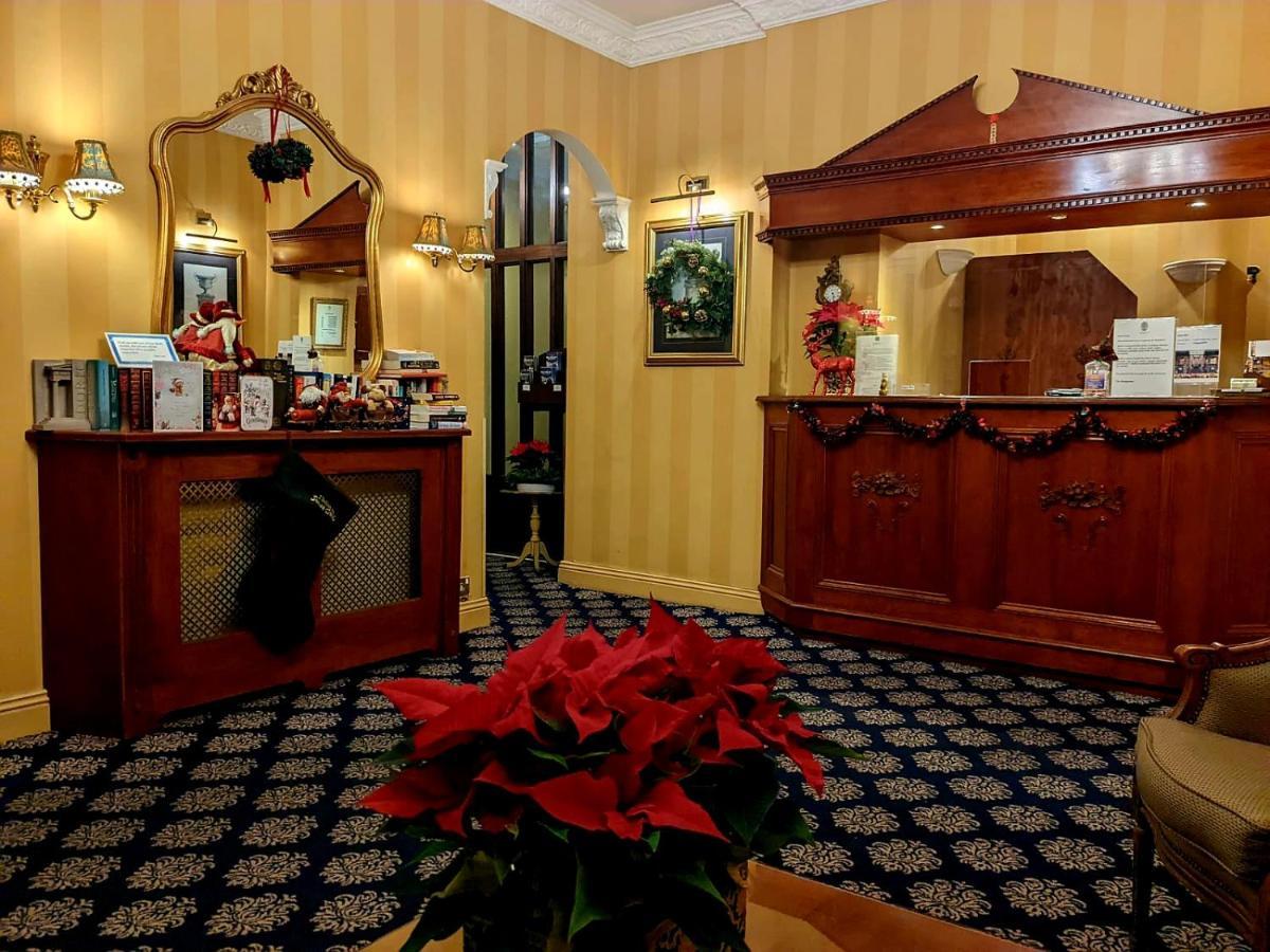 London Lodge Hotel Bagian luar foto