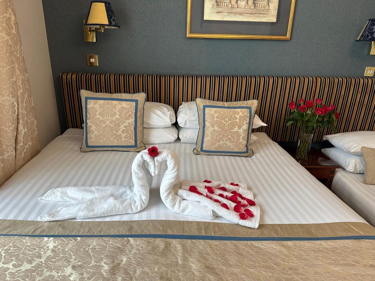 London Lodge Hotel Bagian luar foto