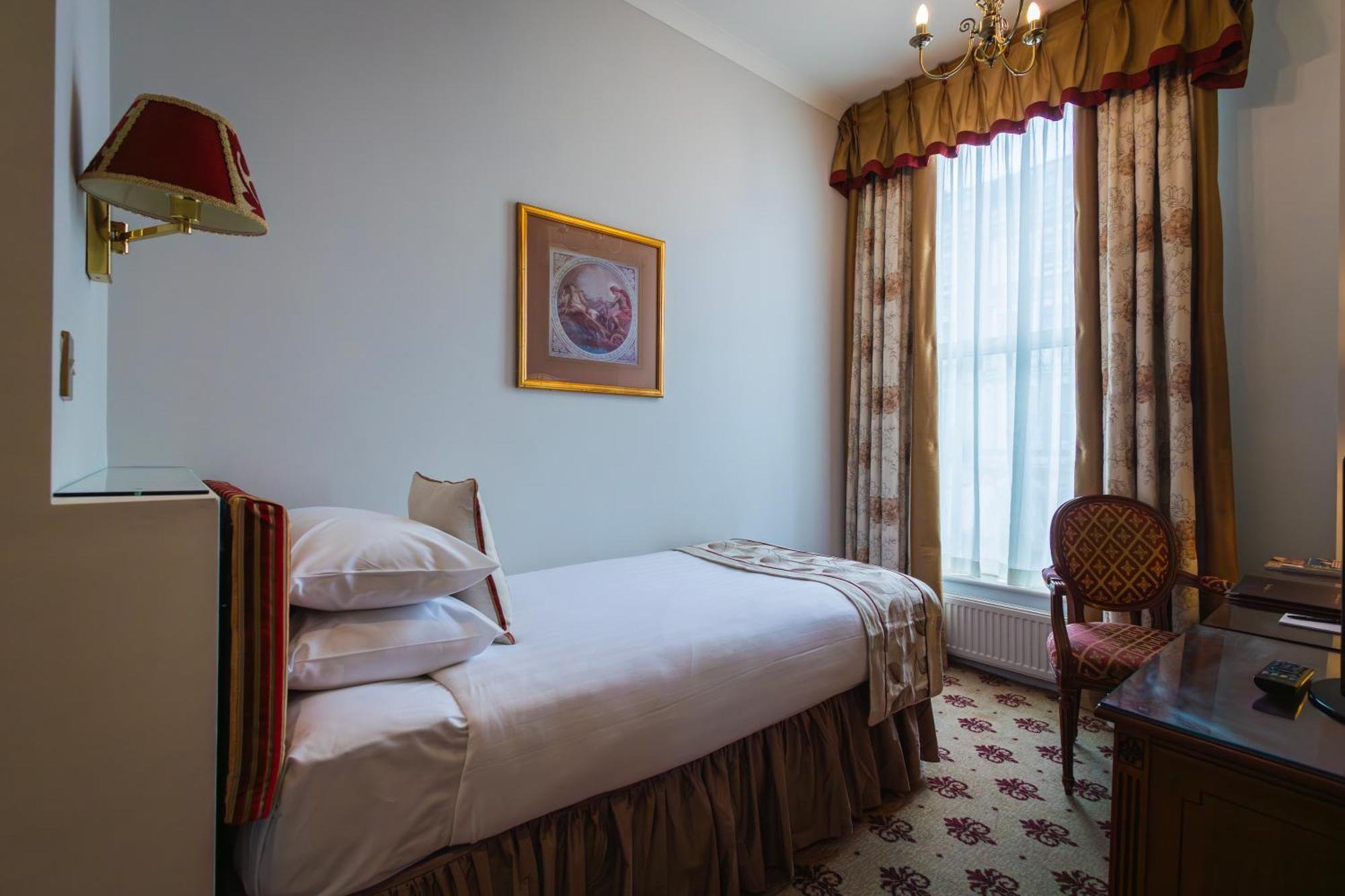 London Lodge Hotel Bagian luar foto
